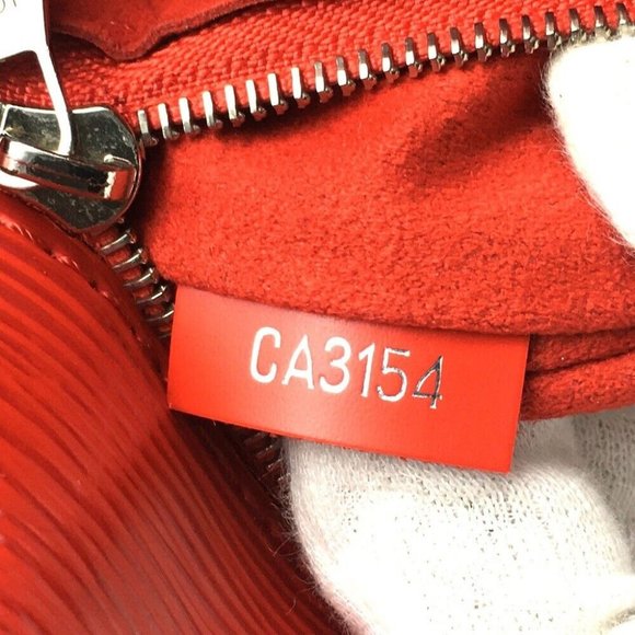 AUTHENTIC LOUIS VUITTON M94619 Epi MarlyBB Hand Bag Shoulder Bag 2 - Picture 11 of 12